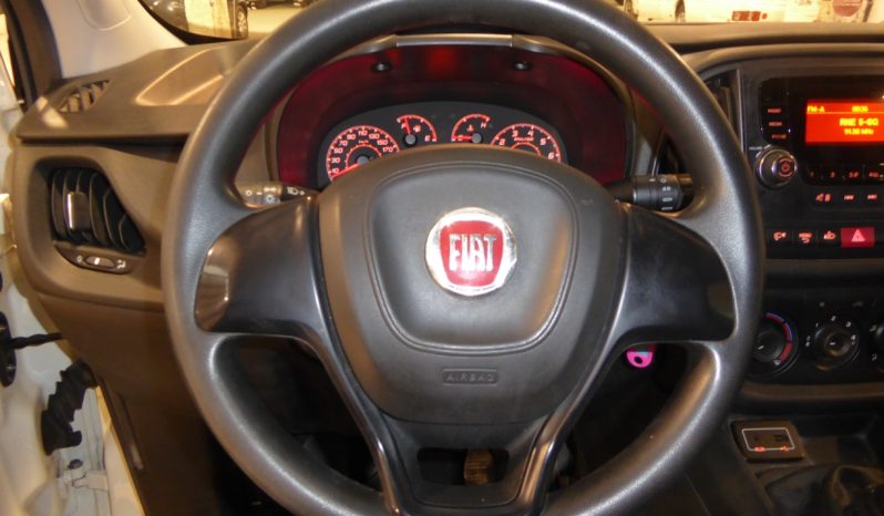 
								Fiat Doblo Cargo Base 1.3 Mjet 66kW 90CV E5 lleno									