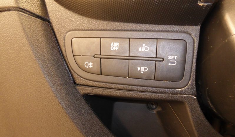 
								FIAT Fiorino Cargo Base 1.3 Mjet 95 CV E6 lleno									