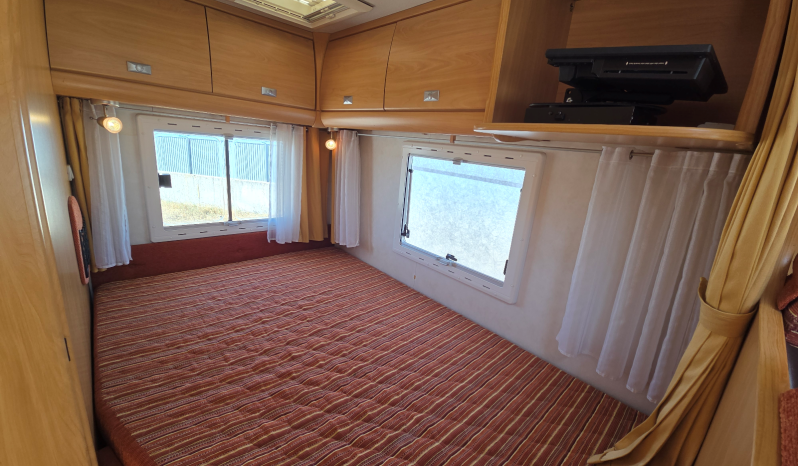 
								TRIGANO CHALLENGER VDL PERFILADA CAMA FRANCESA + A.A. 12 VOLTS lleno									
