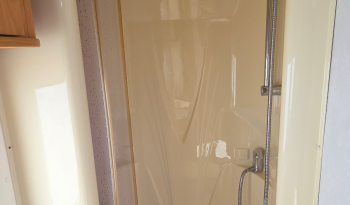 
									TRIGANO CHALLENGER VDL PERFILADA CAMA FRANCESA + A.A. 12 VOLTS lleno								