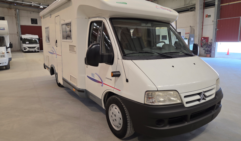 
								TRIGANO CHALLENGER VDL PERFILADA CAMA FRANCESA lleno									