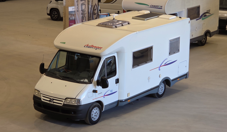 
								TRIGANO CHALLENGER VDL PERFILADA CAMA FRANCESA lleno									