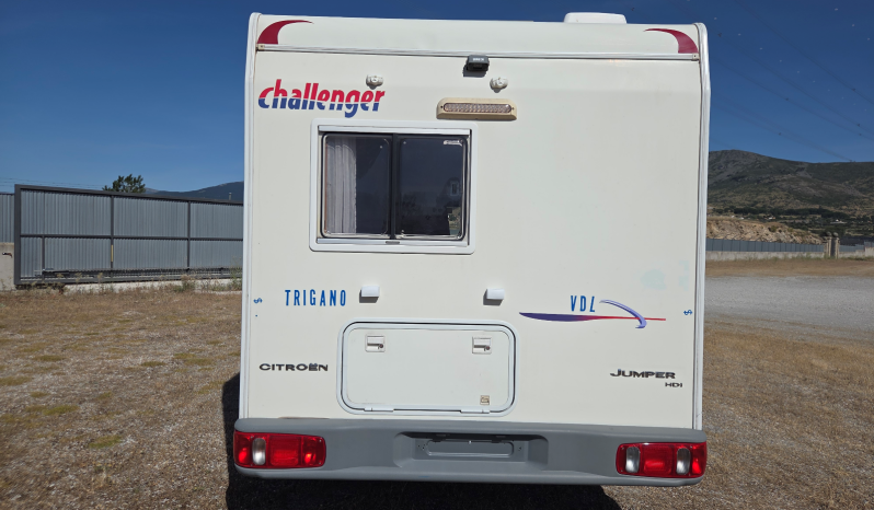 
								TRIGANO CHALLENGER VDL PERFILADA CAMA FRANCESA lleno									