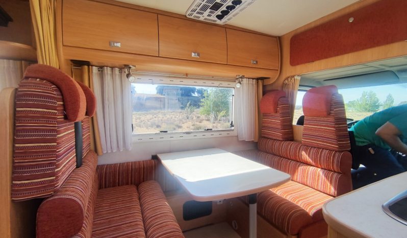 
								TRIGANO CHALLENGER VDL PERFILADA CAMA FRANCESA + A.A. 12 VOLTS lleno									