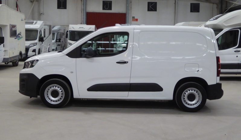 
								PEUGEOT Partner BlueHDi 100 CV lleno									
