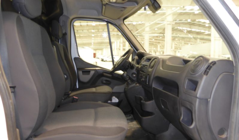 
								RENAULT Master Furgon L1H2 3500 Bl dCi 145CV lleno									