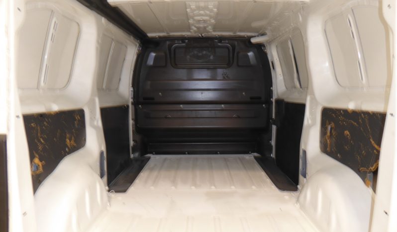 
								Peugeot Expert Furgon BlueHDi 100CV Standard lleno									
