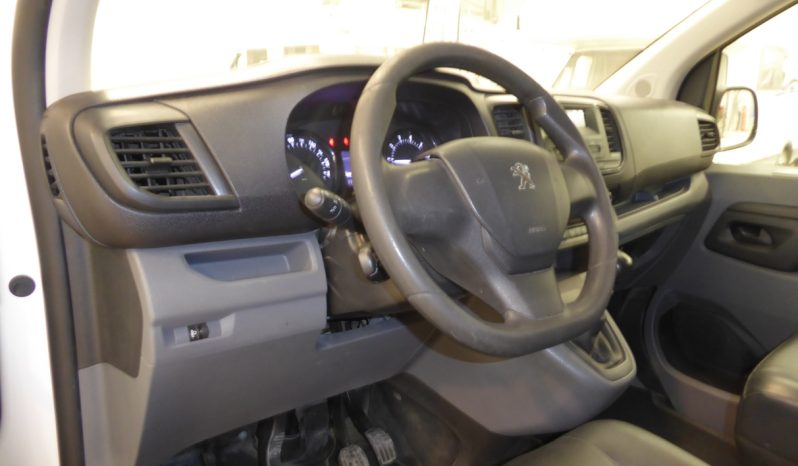 
								Peugeot Expert Furgon BlueHDi 100CV Standard lleno									