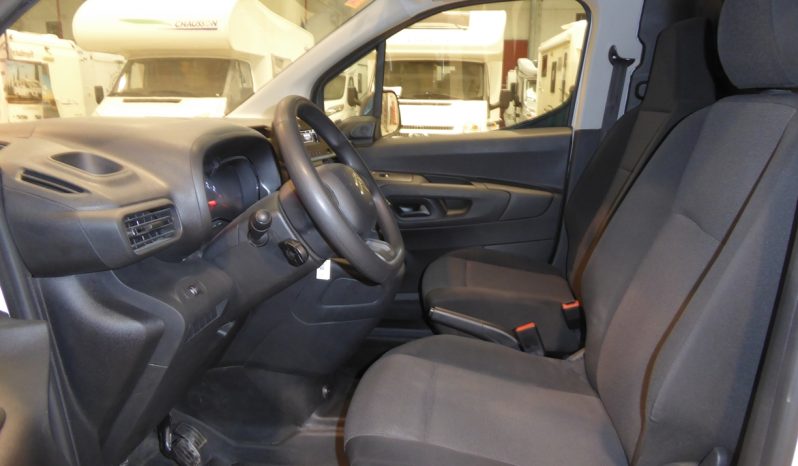 
								CITROEN BERLINGO Talla M BlueHDi 100 CV CONTROL lleno									