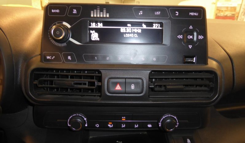 
								CITROEN BERLINGO Talla M BlueHDi 100 CV CONTROL lleno									