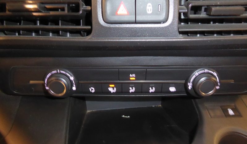 
								CITROEN BERLINGO Talla M BlueHDi 100 CV CONTROL lleno									