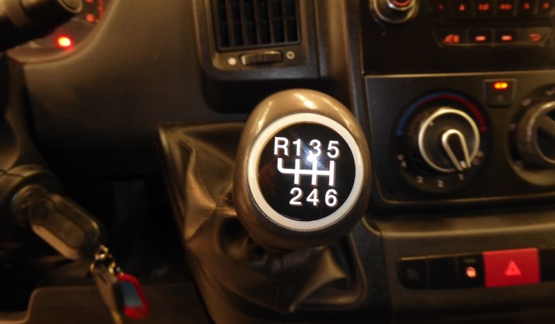 
								Citroen Jumper BlueHDi 130CV Furgon 35L3H2 lleno									