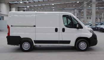 
									CITROEN JUMPER BlueHDi 140CV Furgon 30L1H1 lleno								