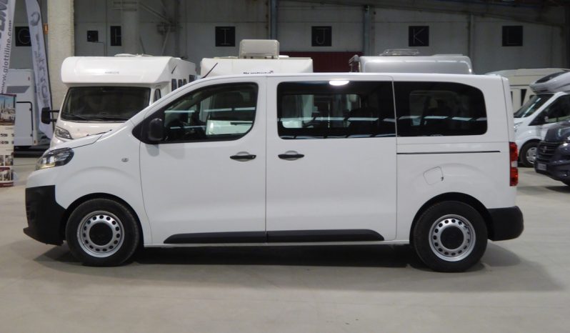 
								Citroen Jumpy Combi BlueHDi 120cv 9 plazas lleno									