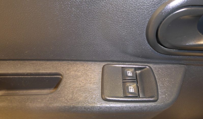 
								Dacia Dokker Ambiance 1.6 100CV gas GLP lleno									
