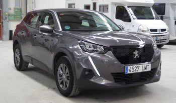 
									Peugeot 2008 Active 100 CV gasolina lleno								