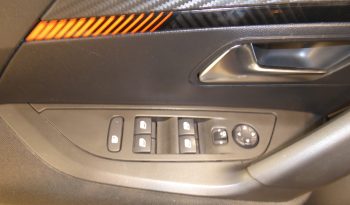 
									Peugeot 2008 Active 100 CV gasolina lleno								