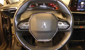 
									Peugeot 2008 Active 100 CV gasolina lleno								