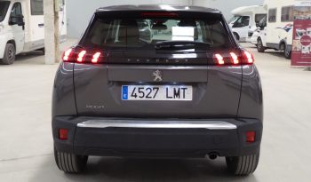 
									Peugeot 2008 Active 100 CV gasolina lleno								