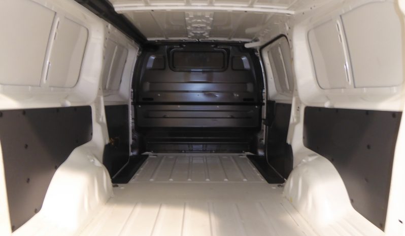 
								Peugeot Expert Furgon BlueHDi 100CV long lleno									