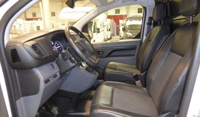 
								Peugeot Expert Furgon BlueHDi 100CV long lleno									