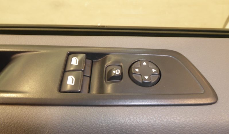 
								Peugeot Expert Furgon BlueHDi 100CV long lleno									