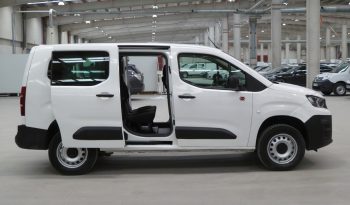 
									Peugeot Partner/Rifter Long 130CV 4×4 Dangel lleno								
