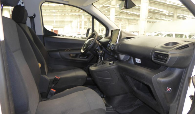
								Peugeot Partner/Rifter Long 130CV 4×4 Dangel lleno									