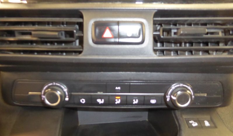 
								Peugeot Partner/Rifter Long 130CV 4×4 Dangel lleno									