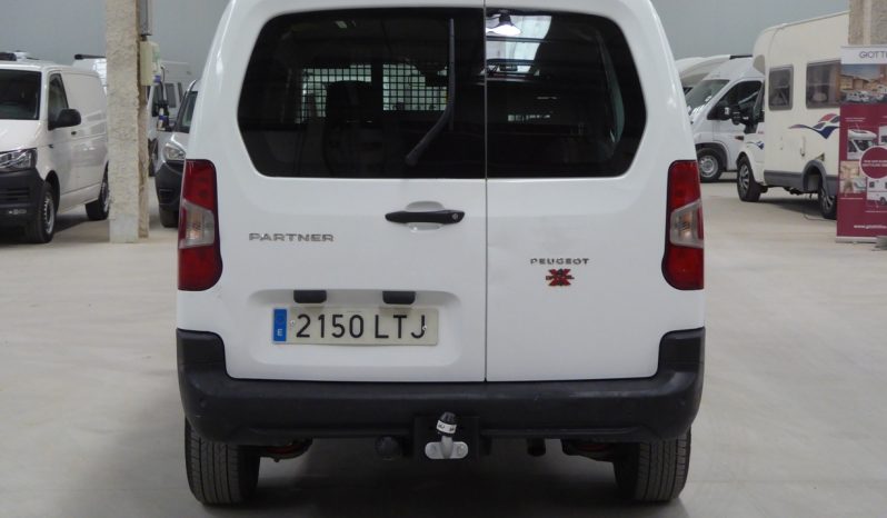 
								Peugeot Partner/Rifter Long 130CV 4×4 Dangel lleno									