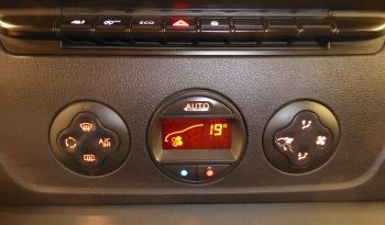 
									RENAULT MASTER 145 CV. L4 RWD caja abierta lleno								