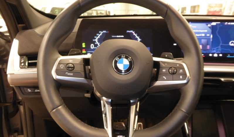 
								BMW X1 sDrive18d pack M automatico lleno									