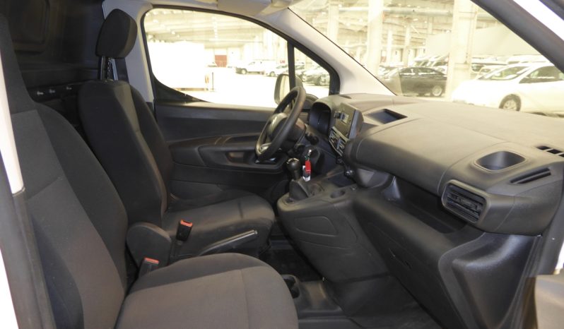 
								CITROEN BERLINGO Talla M BlueHDi 75 CV CONTROL lleno									