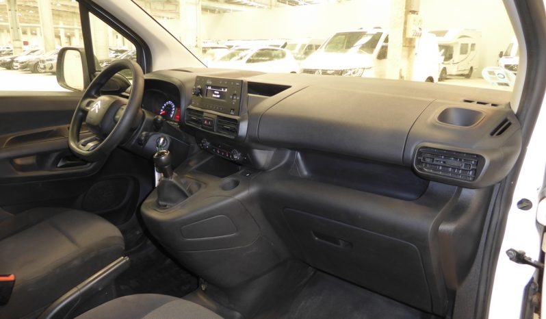 
								CITROEN BERLINGO Talla M BlueHDi 75 CV CONTROL lleno									