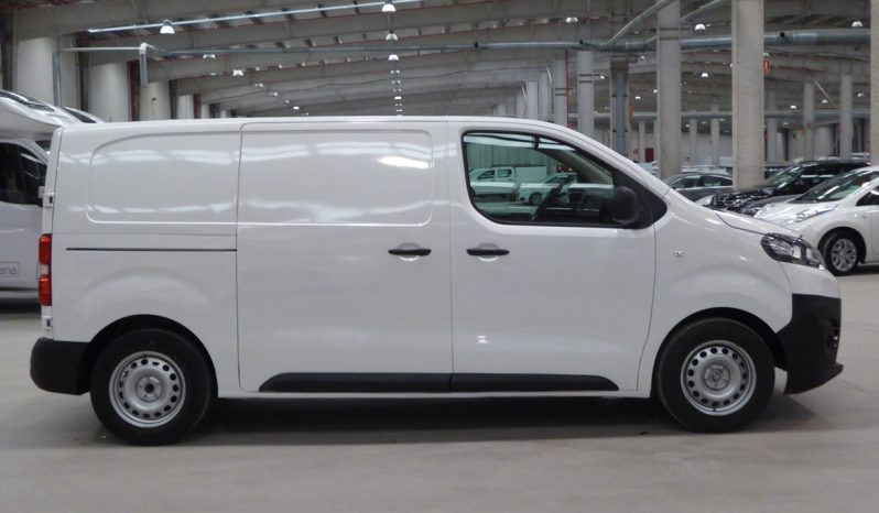 
								CITROEN JUMPY Talla M BlueHDi 100CV Confort lleno									