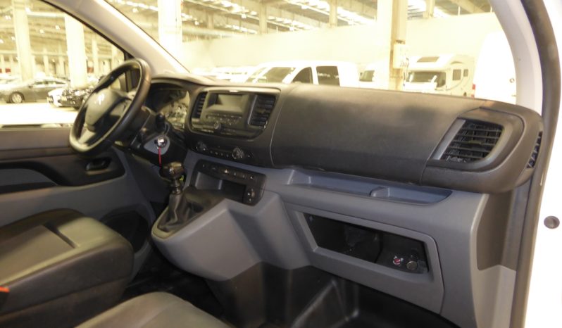 
								CITROEN JUMPY Talla M BlueHDi 100CV Confort lleno									