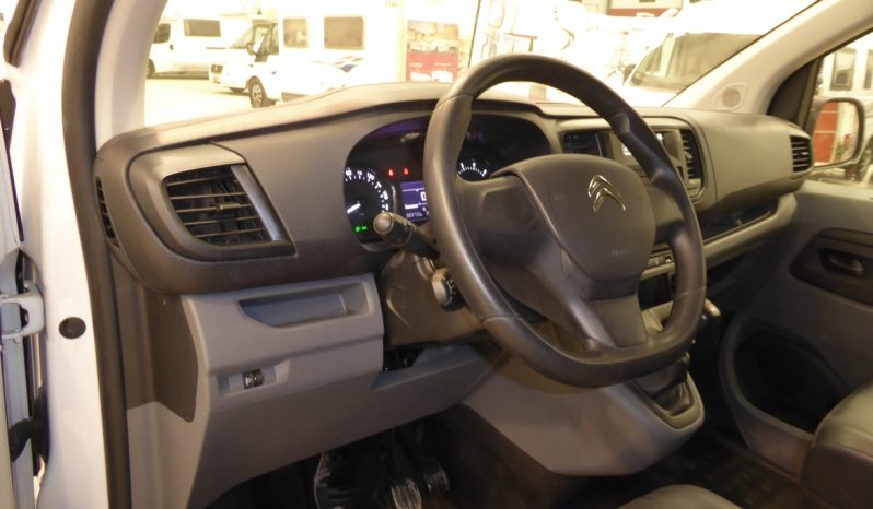 
								CITROEN JUMPY Talla M BlueHDi 100CV Confort lleno									