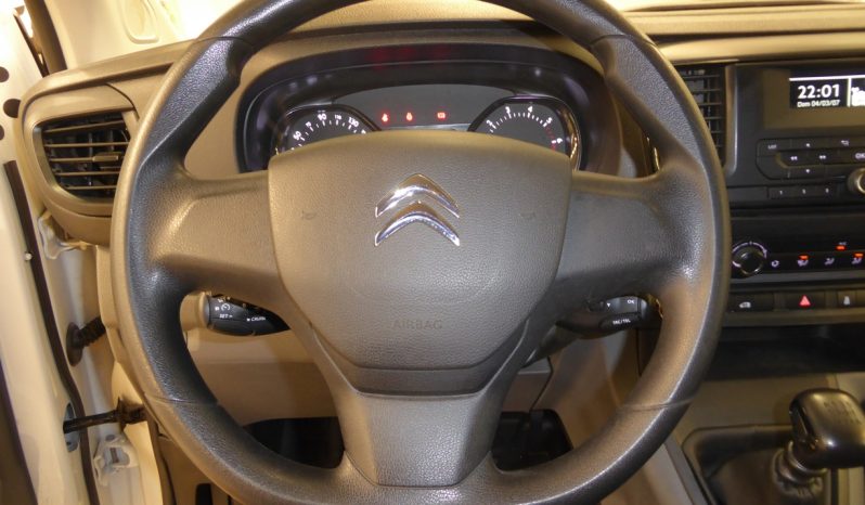 
								CITROEN JUMPY Talla M BlueHDi 100CV Confort lleno									