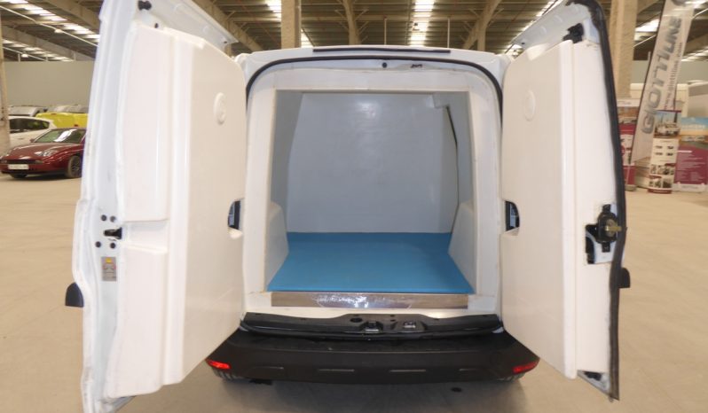 
								DACIA Dokker Essential 1.6 80kW 110CV isotermo IR lleno									