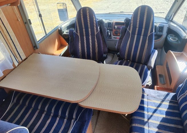 
								BURSTNER AVIANO I 684 INTEGRAL ALTA GAMA, CAMA FRANCESA + Generador lleno									