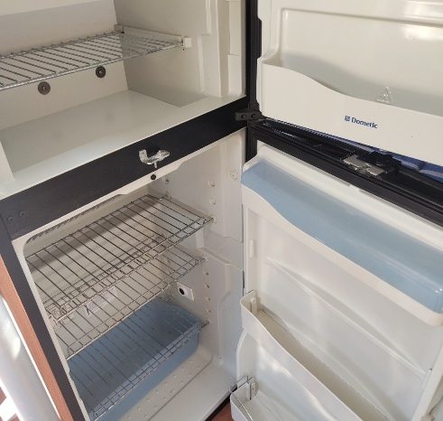 
								BURSTNER AVIANO I 684 INTEGRAL ALTA GAMA, CAMA FRANCESA + Generador lleno									