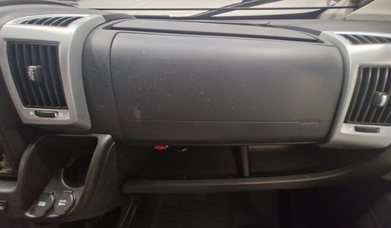 
								CHALLENGER MAGEO 377 GAMA ALTA CAMAS PARALELAS CAMBIO AUTOMATICO lleno									