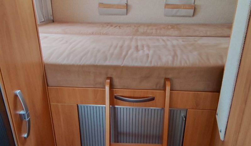 
								HYMER 524 SL 160 CVS. INTEGRAL GAMA ALTA CAMA TRANSVERSAL lleno									
