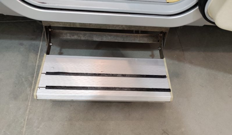 
								HYMER 524 SL 160 CVS. INTEGRAL GAMA ALTA CAMA TRANSVERSAL lleno									