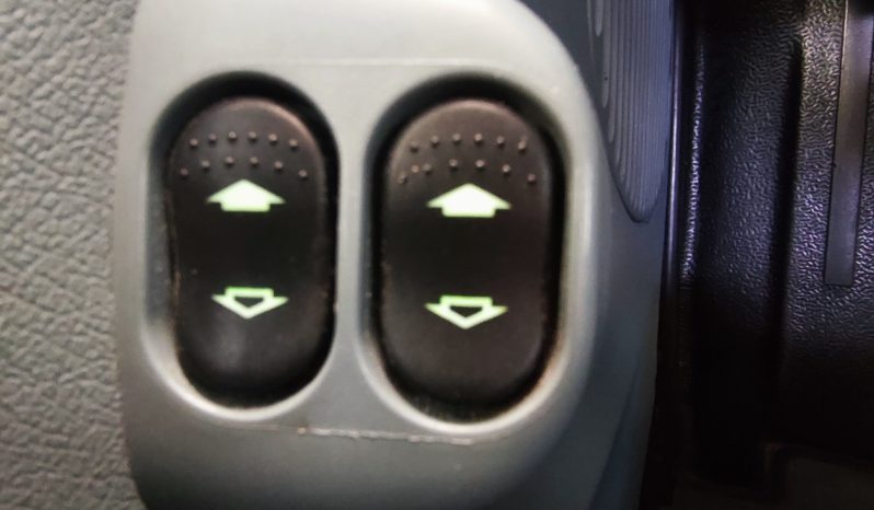 
								CHALLENGER GENESIS PERFILADA CAMA ISLA CON SOLO 6,69 MTS lleno									