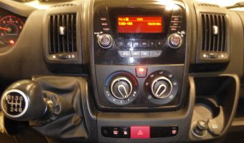 
									Peugeot Boxer BlueHDi 130CV Furgon 335 L3H2 lleno								