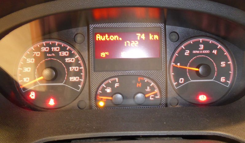 
								Peugeot Boxer BlueHDi 130CV Furgon 335 L3H2 lleno									