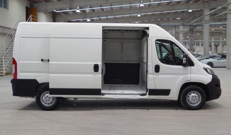 
								Peugeot Boxer BlueHDi 130CV Furgon 335 L3H2 lleno									