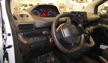 
									PEUGEOT Partner BlueHDi 100 CV lleno								