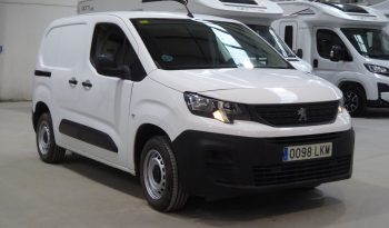 
									PEUGEOT Partner BlueHDi 100 CV lleno								